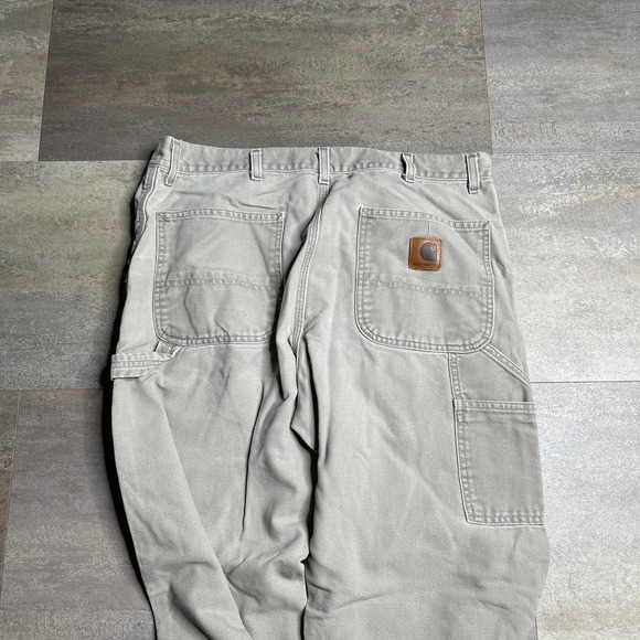SOLD Carhartt Mens Work Pants XL - Picture 4 of 4